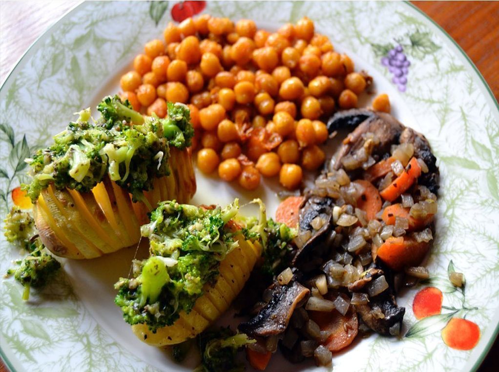 Garbanzos especiados y pesto de brocoli