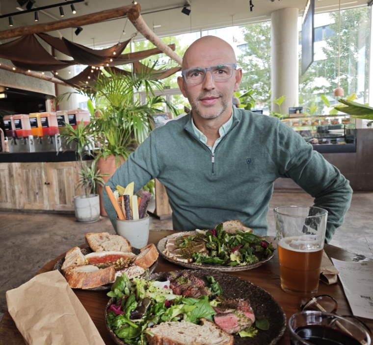 Ismael Rodriguez Alvarez